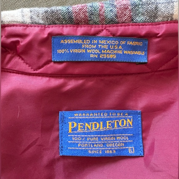 (L) Pendleton Vintage Plaid Virginia Wool, Camp Collar Button Up, single pocket - Picture 4 of 13